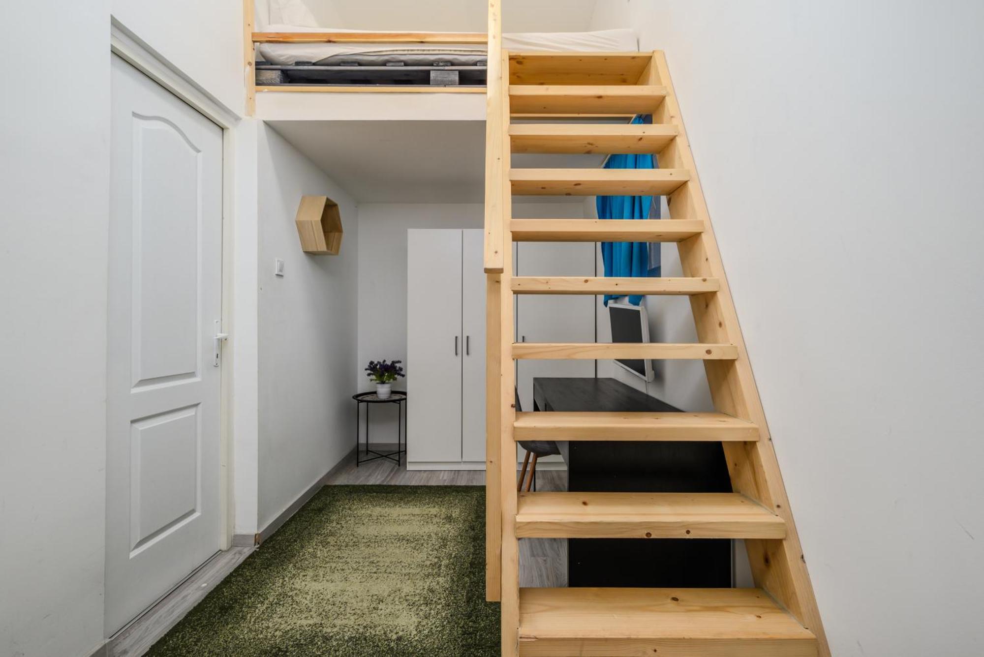 5 Bedrooms Keleti-Home Budapest Eksteriør billede