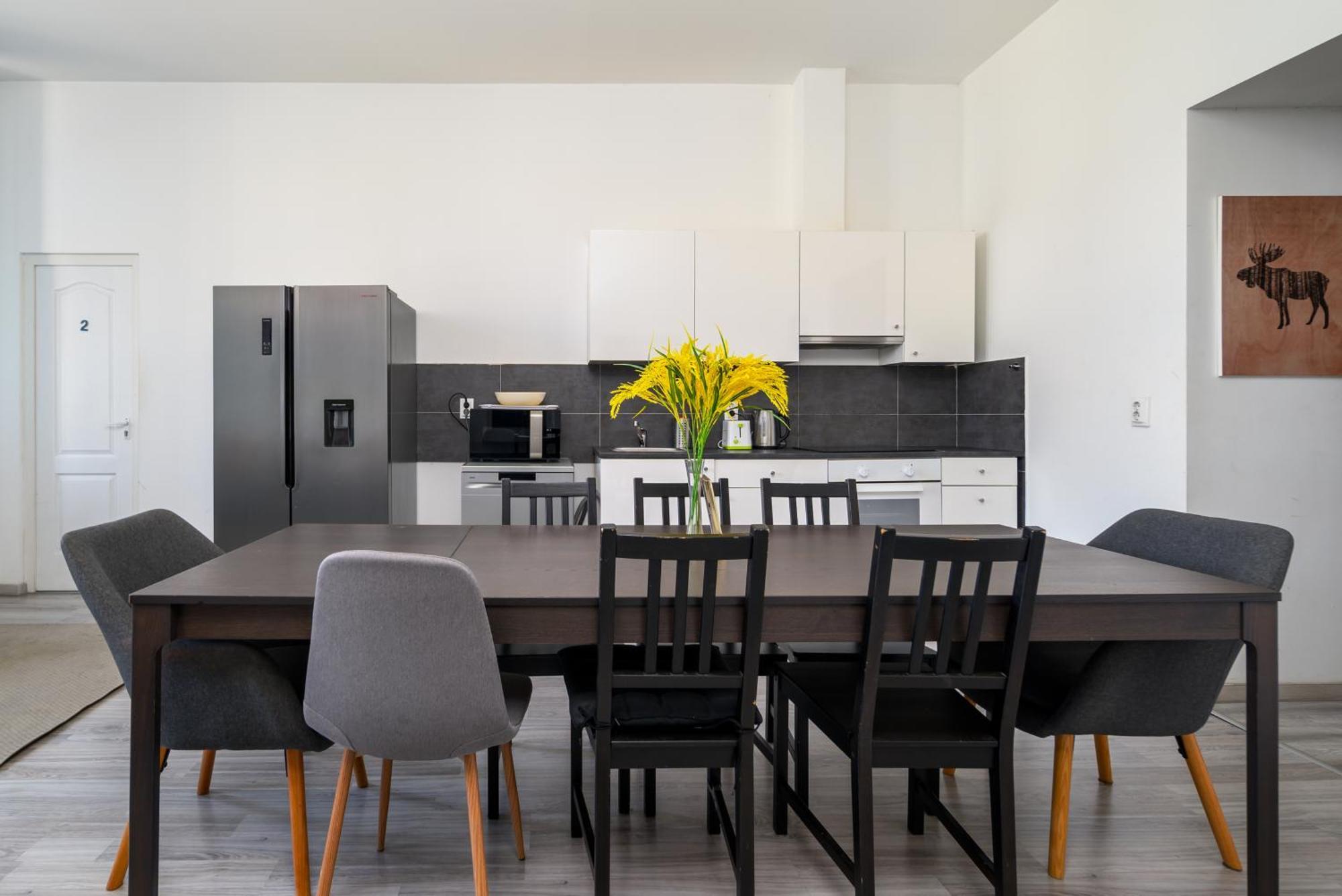 5 Bedrooms Keleti-Home Budapest Eksteriør billede