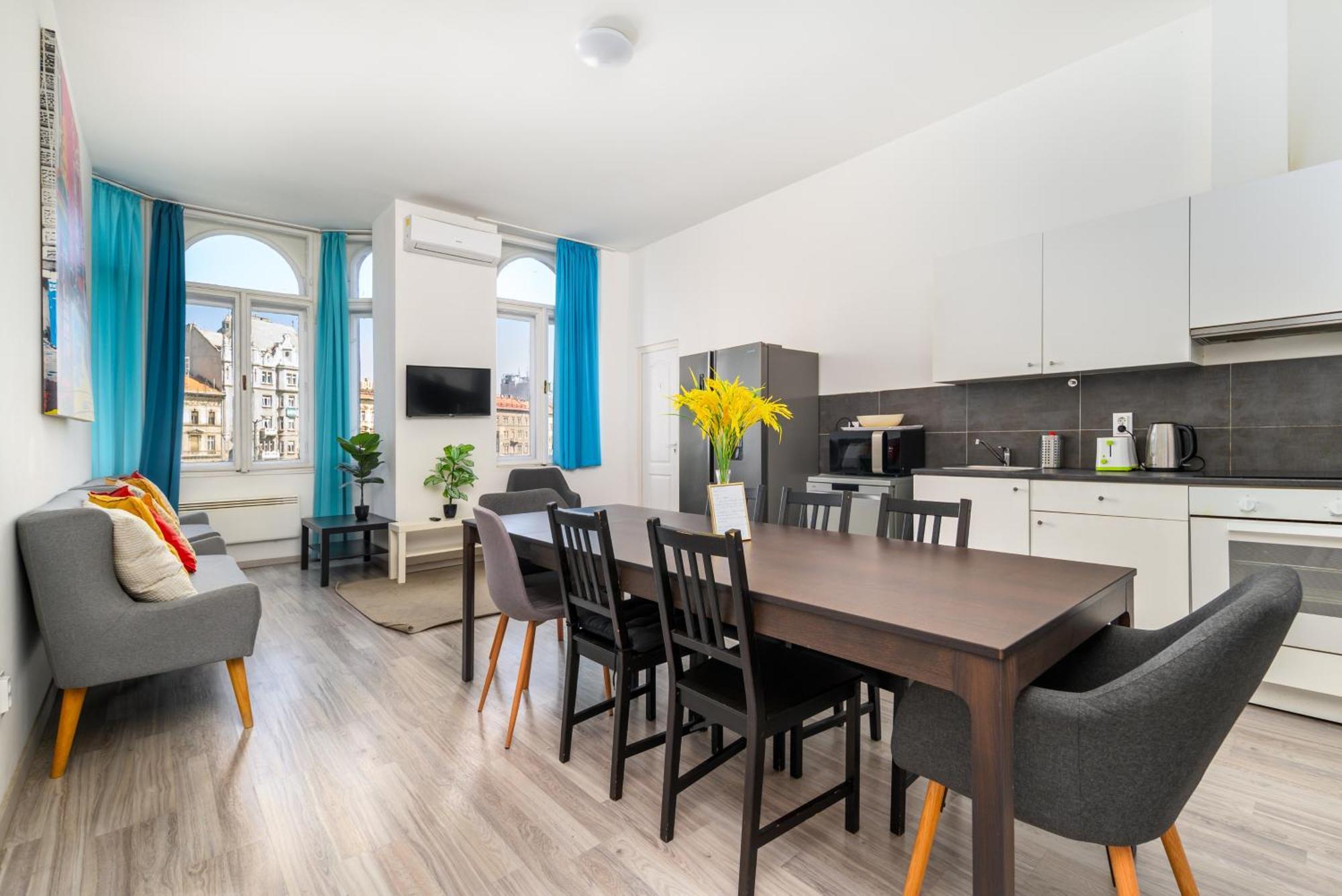 5 Bedrooms Keleti-Home Budapest Eksteriør billede